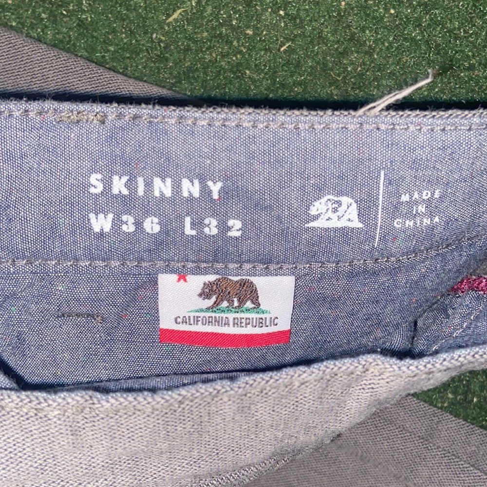 Work pants bundle - Picture 9 of 11